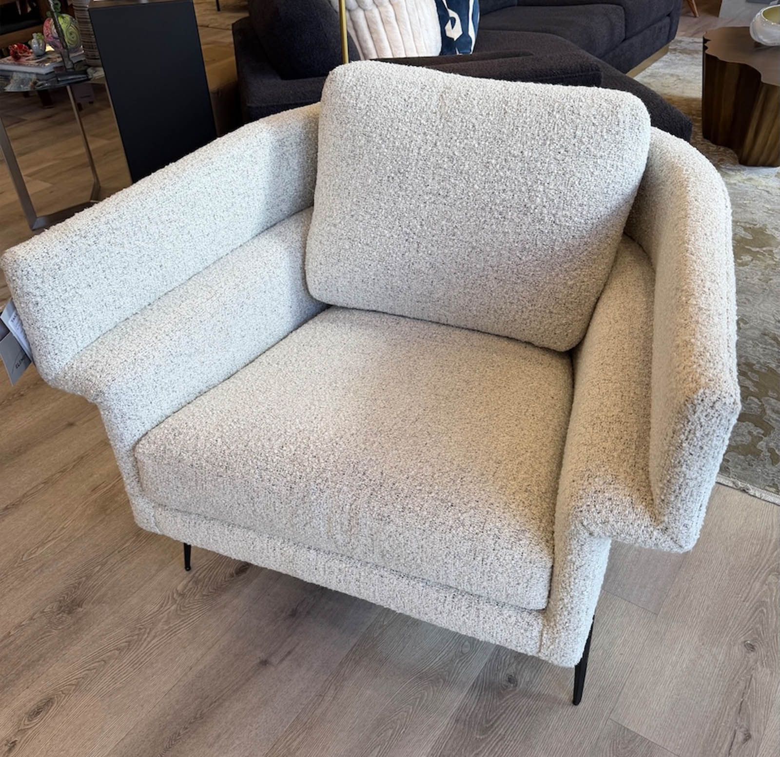 moment dresser