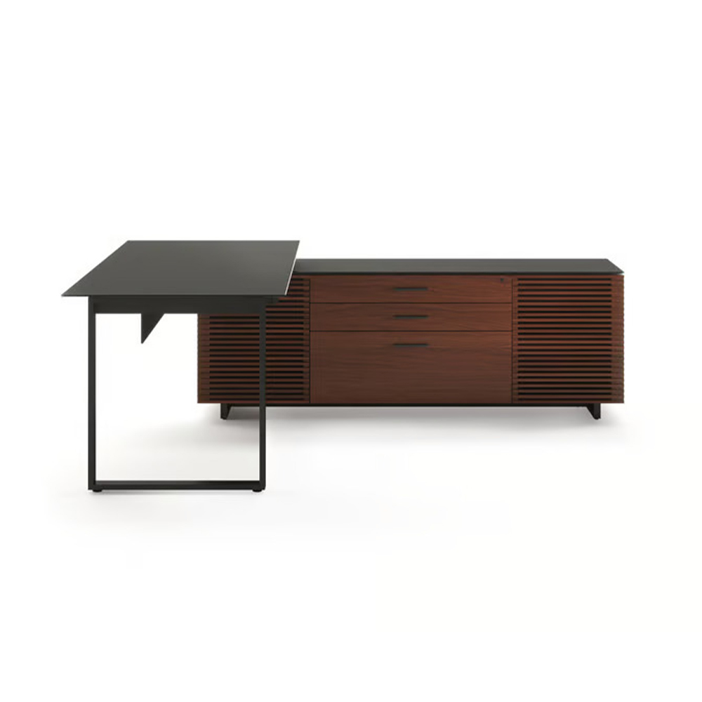 Corridor L-Desk from BDI